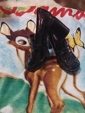 Nine West Shiny Black Patent Block Heel Loafers